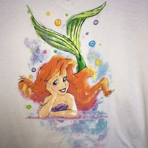 Disney Parks Tops - π§π»ββοΈ Ariel Little Mermaid vneck tee Disney Park Disney Parks Tops - π§π»ββοΈ Ariel Little Mermaid vneck tee Disney Park